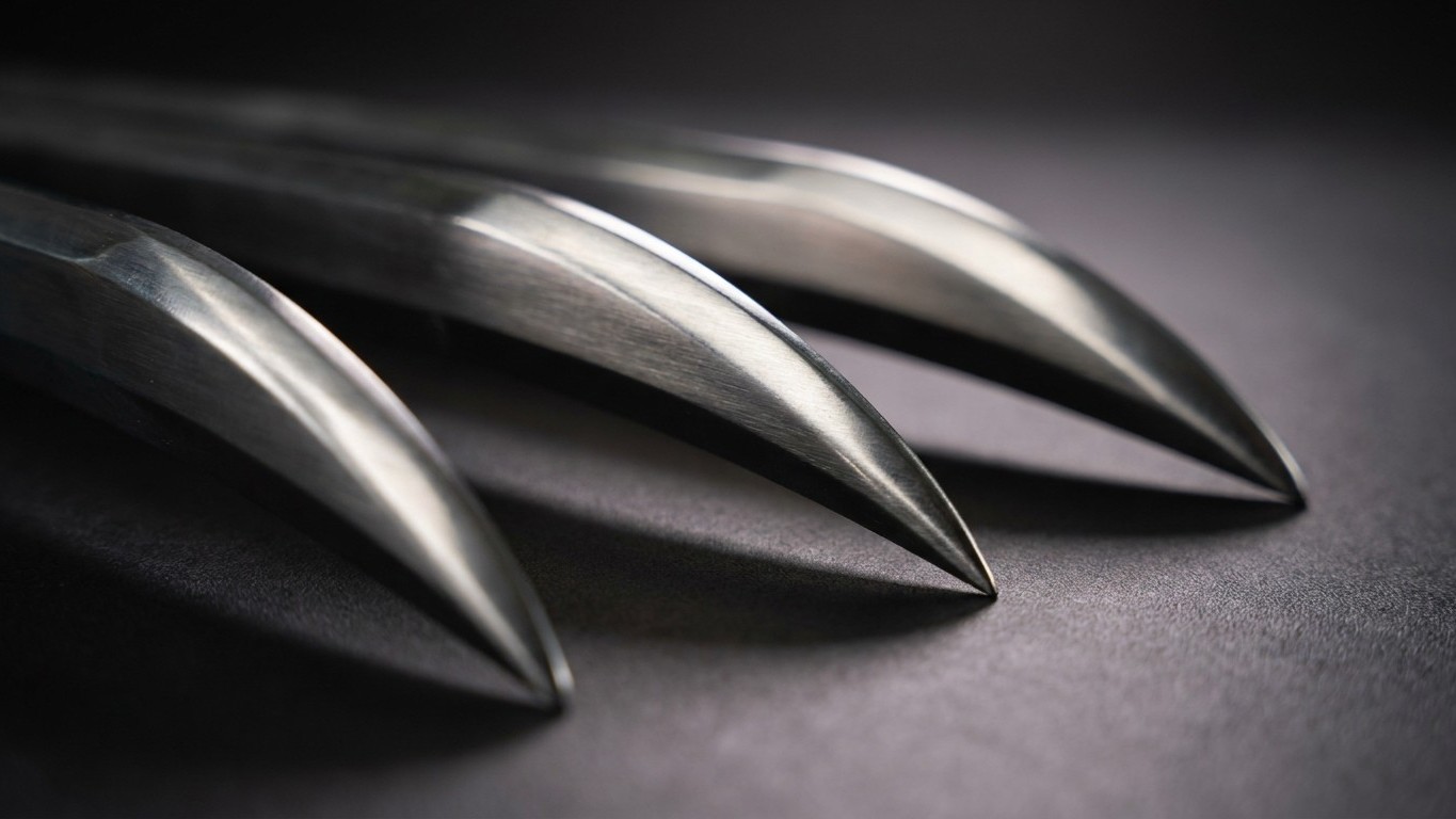 Retenu sur un autre plateau, Dougray Scott rend le rôle de Wolverine à quelques jours du tournage : ce que la production d...